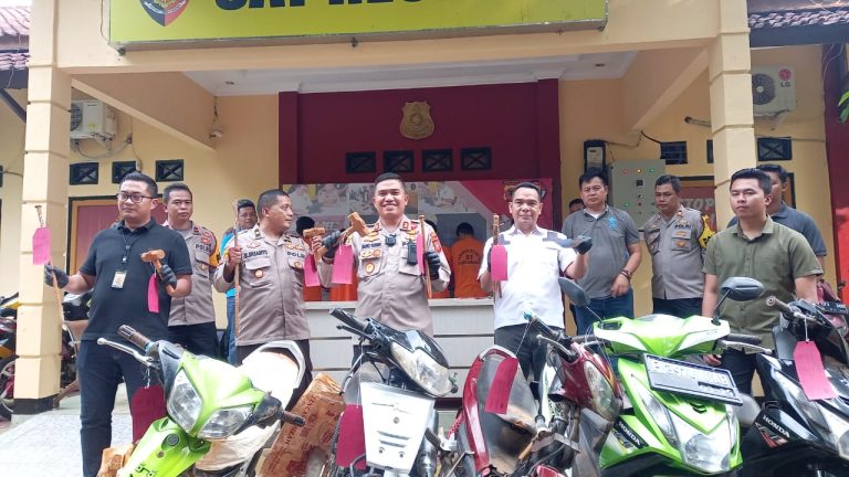 Enam dari Sebelas Gurandil yang Diciduk Polres Sukabumi di Area Tambang Emas Ilegal Ditetapkan Tersangka